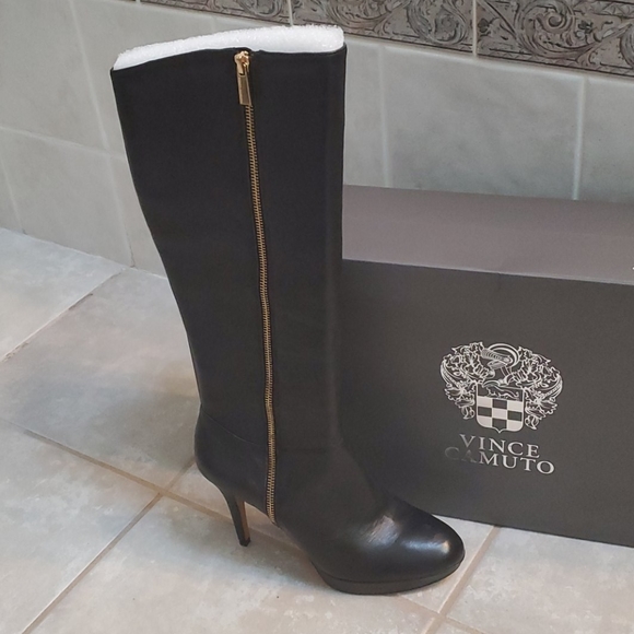 Vince Camuto Shoes - Gorgeous black retro sheep Vince Camuto boots